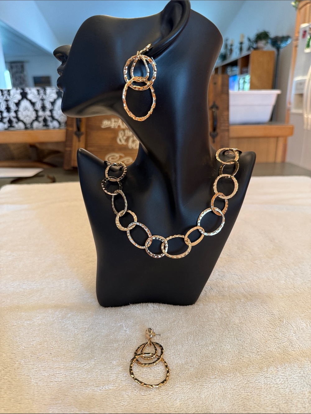 Hammered Gold Linked Hoop Necklace and Earrings